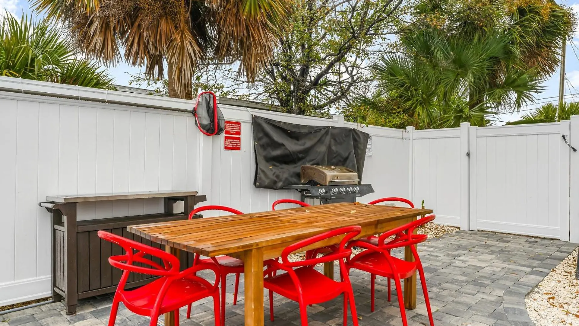 Double Dare 2 Pools Golf Grill Bar Games Nr Beach Панама-Сити Апартаменты